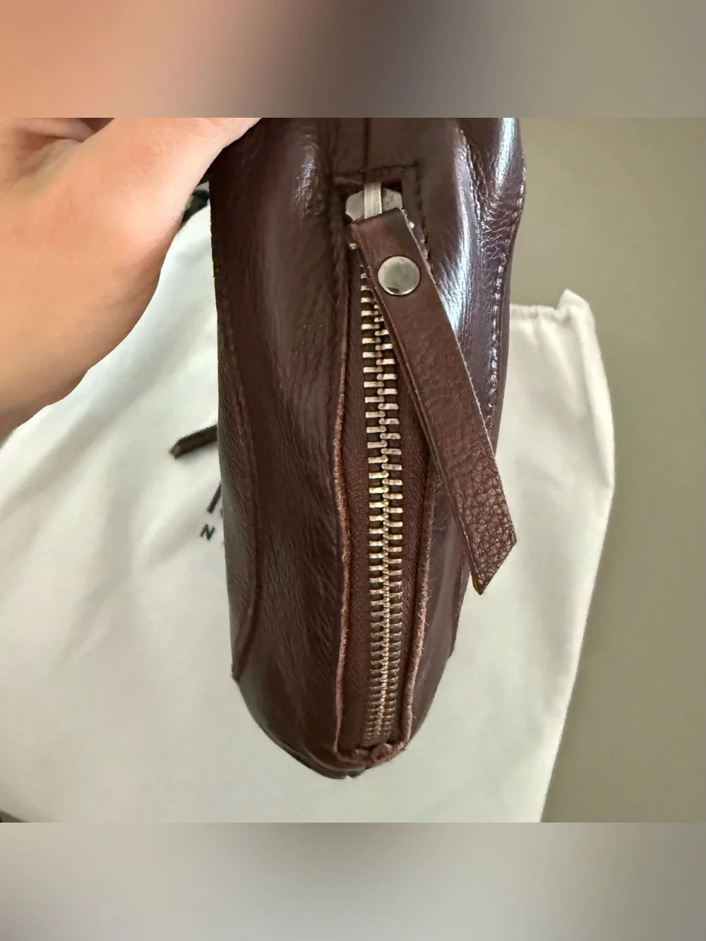 Latico Leathers Crosby Sling Crossbody in Soft Brown Leather 🐻 - Picture 7 of 13